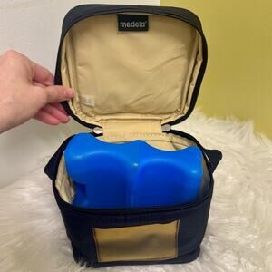 Medela Breast Milk Cooler Transport Set w Contoured Ice Pack Insulated